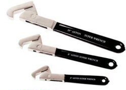 Danoz Super Wrench